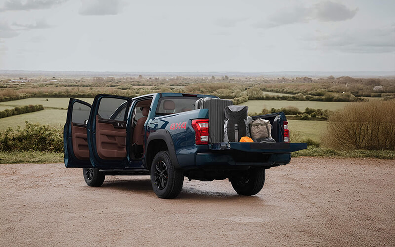 Tunland V9’un Segmentindeki Rakiplerine Göre Sunduğu Avantajlar